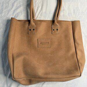 Parker Clay Merkato Signature Tote